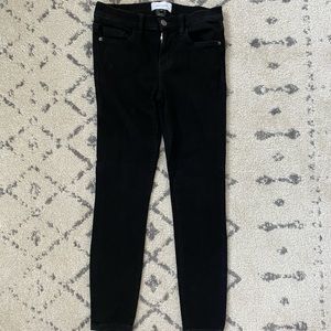 Current Elliott black skinny jean